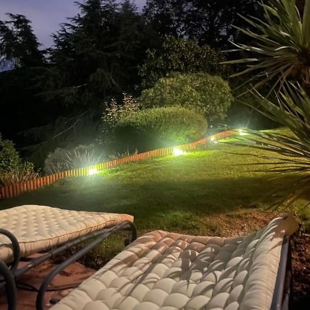 Domaine Des Tuilieres Avec Jacuzzi Daire Vallauris Dış mekan fotoğraf